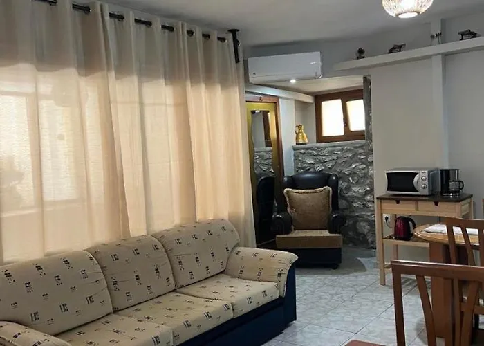 Old Kamares Apartment